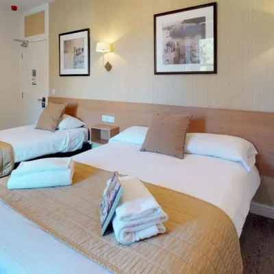 Summer Retreat Centre 31